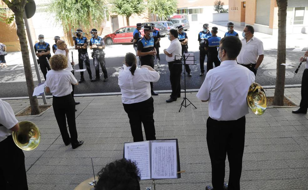 La Banda Municipal homenajea con canciones a los héroes de la pandemia