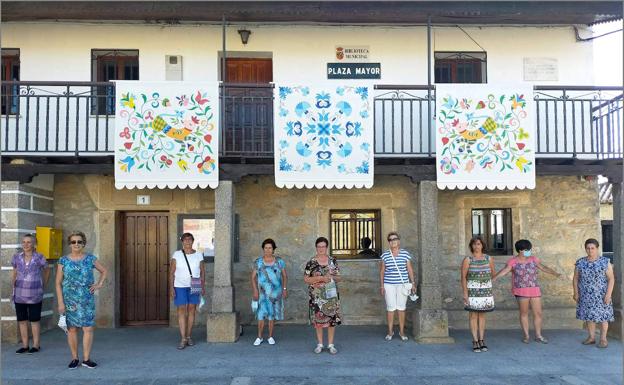 Nava de Francia se suma a la elaboración de estandartes