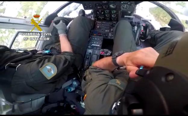 Rescatan a dos montañeros extraviados en la Canal de Dobresengos en Picos