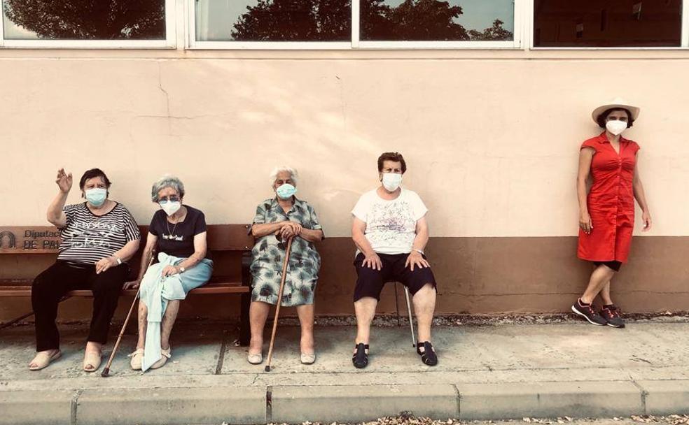 Reencuentro de batas en Villarmienzo