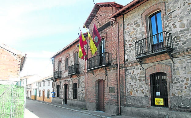 Navas de Oro: «Un pequeño rincón en el mapa de España...»