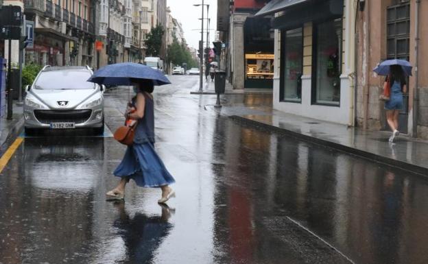 Las tormentas rebajan quince grados el mercurio en Valladolid y ponen fin a la ola de calor