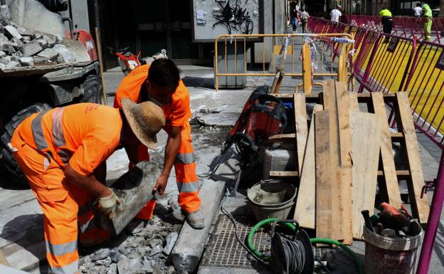 El Ayuntamiento de Valladolid convoca 68 plazas para peones en la oferta pública de empleo