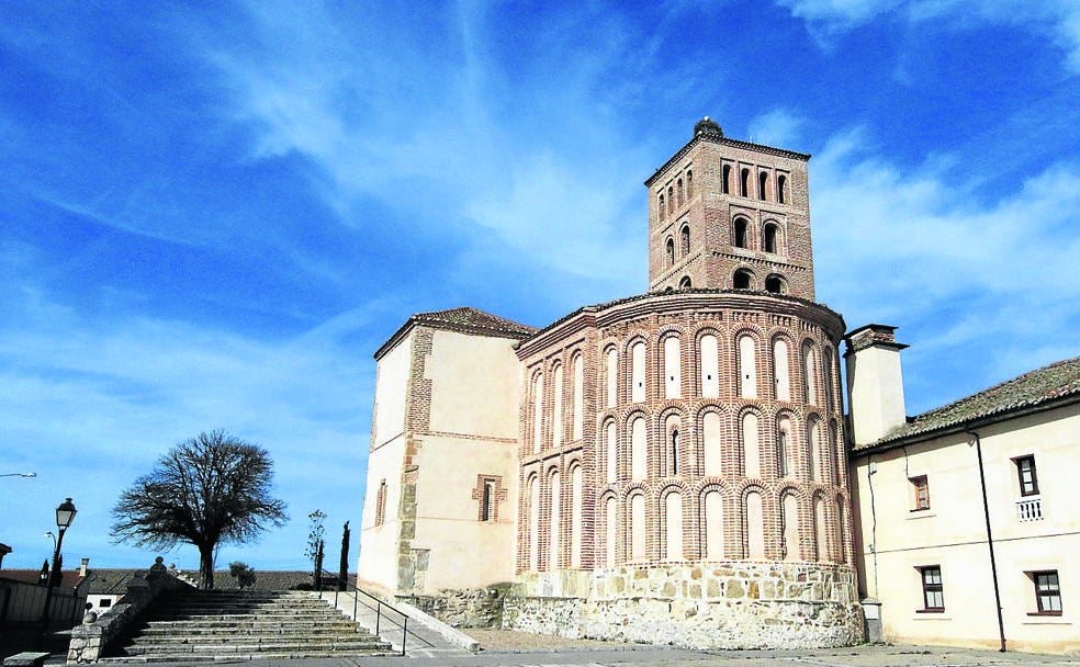 Samboal: un pueblo identificado con una iglesia