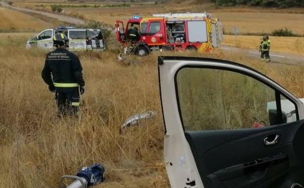 Herido un hombre de 75 años tras dar varias vueltas de campana con su coche en Villalba de los Alcores