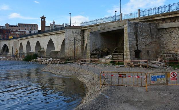 Tordesillas prevé concluir las obras del puente en marzo del próximo año
