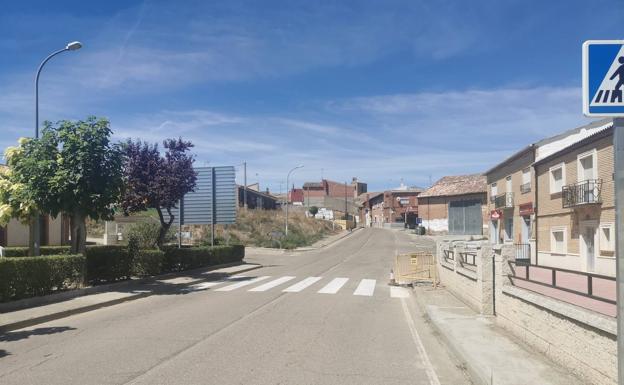 La Junta confirma el brote de covid-19 en la localidad vallisoletana de Torrelobatón con 12 positivos