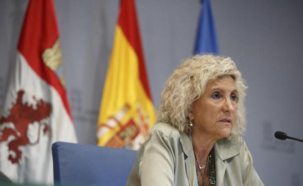 Verónica Casado descarta enfermeras en los colegios: «Las necesitamos en el sistema sanitario»