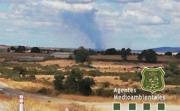 La Junta rebaja el incendio de Bañobárez a nivel 0 y anuncia que los efectivos trabajarán toda la noche