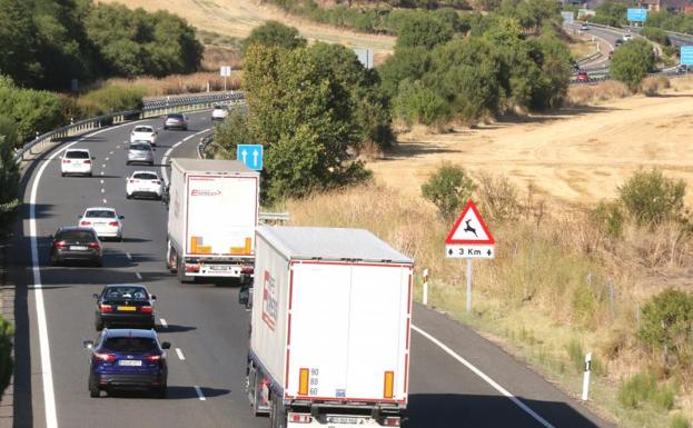 Un muerto en León y un choque en un túnel burgalés, balance regional de una Operación Retorno atípica