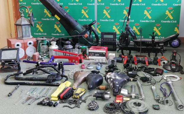 Dos detenidos por robo de material en naves agrícolas y viviendas de Valladolid, que luego vendían en mercadillos