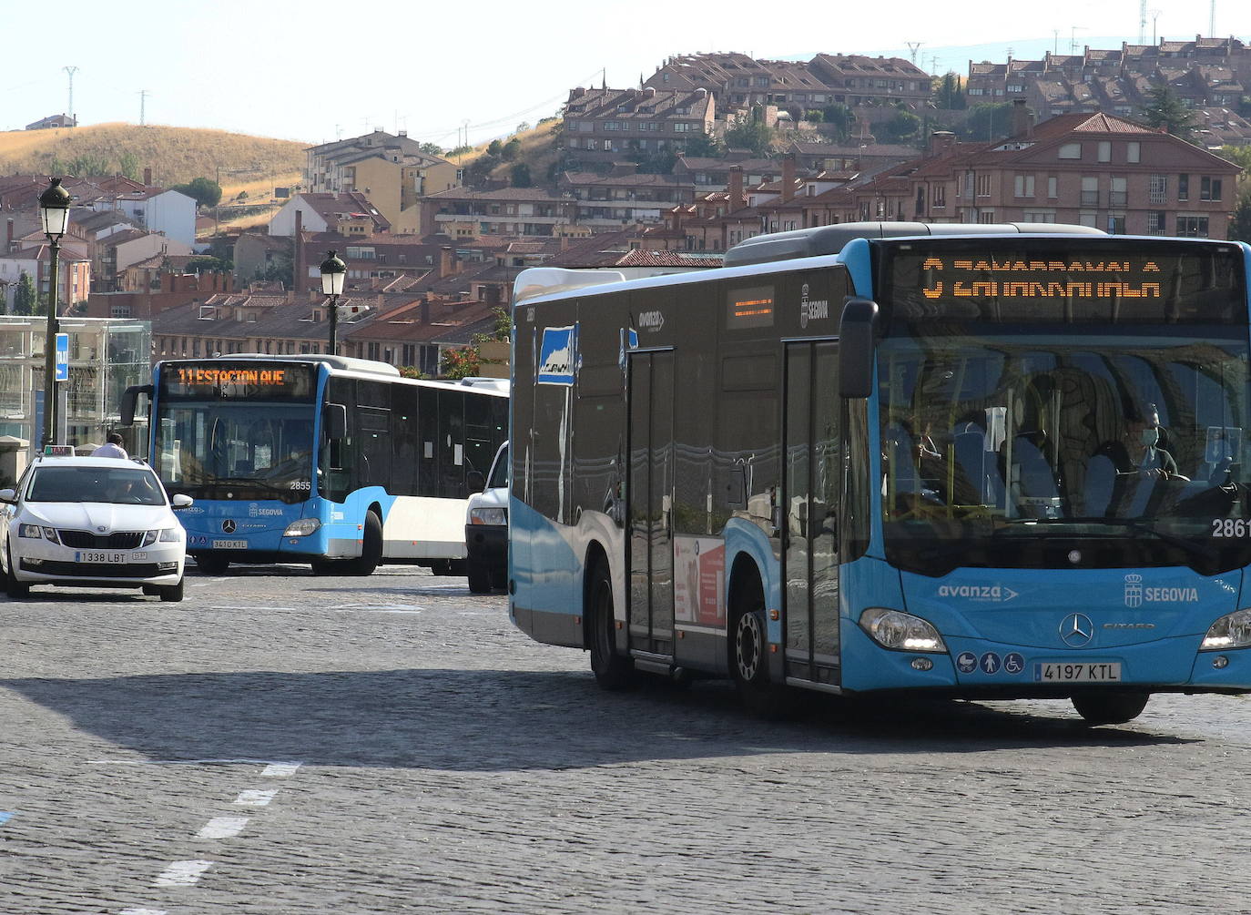 La vuelta al cole lleva a reforzar con un segundo autobús 51 horarios del servicio de transporte urbano