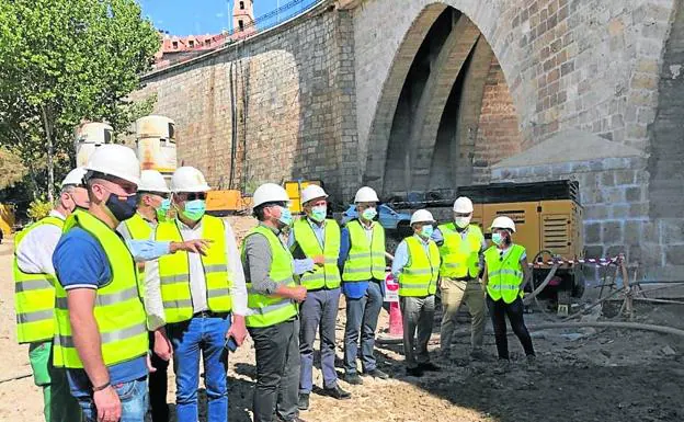 Las obras del puente medieval de Tordesillas finalizarán en primavera