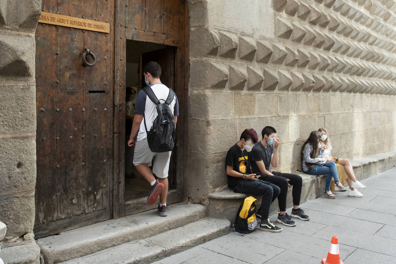 Vuelta a las aulas para los alumnos de Secundaria y Bachillerato
