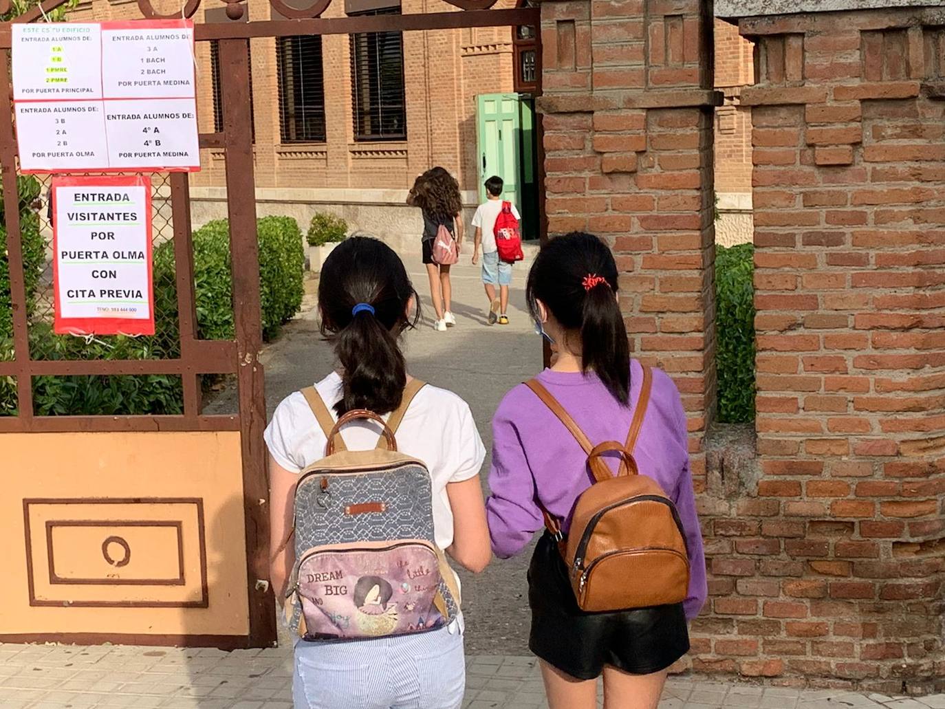 Los alumnos de Secundaria y Bachillerato vuelven a clase en la provincia de Valladolid