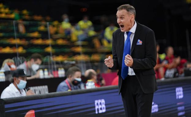 La 'manada' de Roberto Íñiguez y la petición a las instituciones tras la Supercopa de Avenida