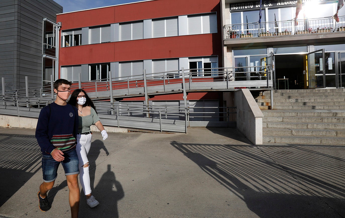 Los alumnos de la ESO y de Bachillerato de Palencia vuelven a clase