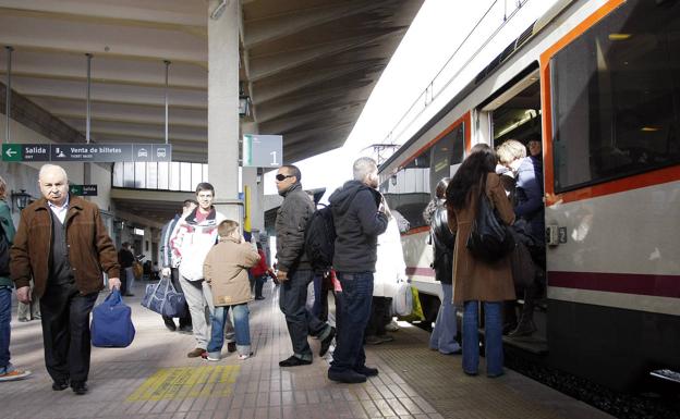 Descarrila un tren entre El Escorial y Ávila por el mal tiempo