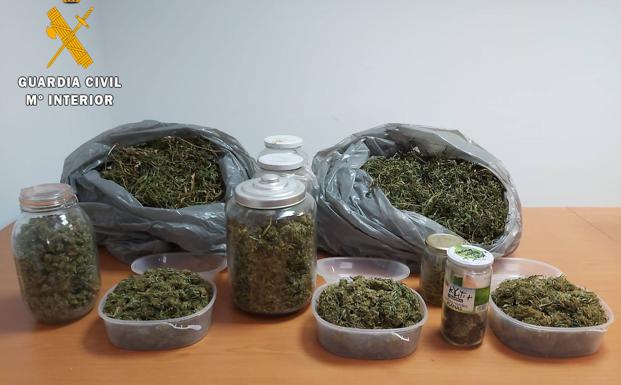 Desarticulado un punto de venta de droga en Salamanca con tres kilos de marihuana