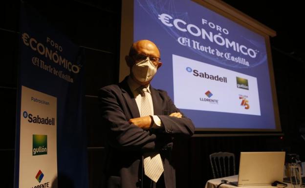 Montoro defiende suspender la regla de gasto y utilizar el superávit municipal