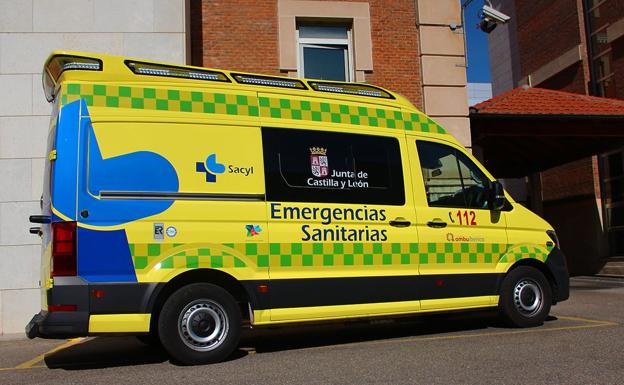 Un herido grave al colisionar un turismo y un camión en la A-66, en Zamora