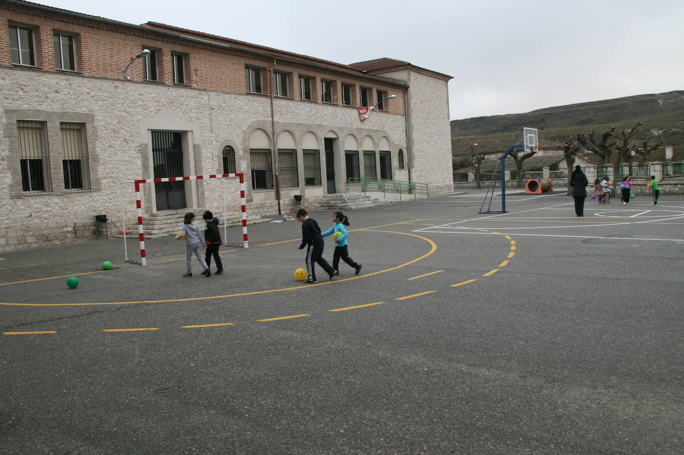 La Junta pone en cuarentena una aula en Cuéllar y una tercera clase del colegio de Cantalejo