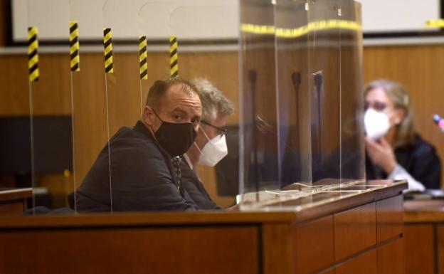 La Audiencia destierra de Valladolid y Castrillo por 59 años al autor del crimen del bar