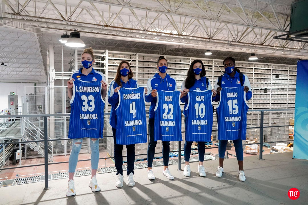 Avenida presenta a sus nuevos fichajes