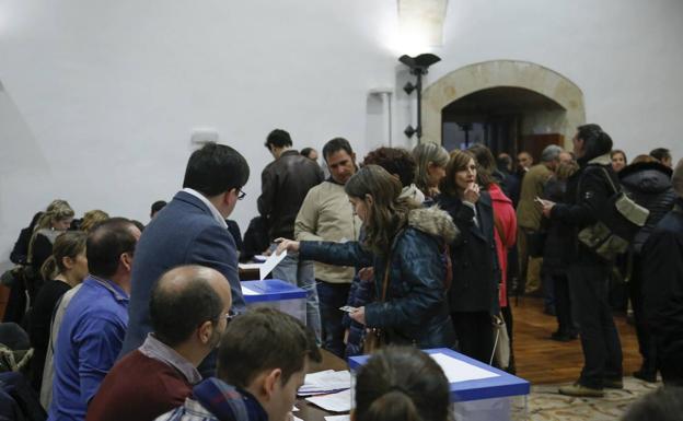 Catorce centros de la USAL elegirán decanos y directores el próximo día 20