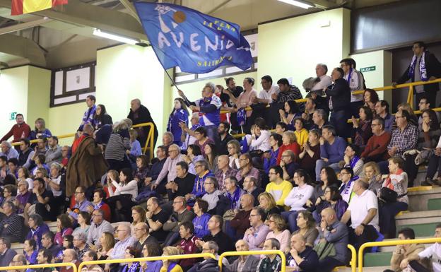 Campaña de renovación de abonos en el CB Avenida con número limitado de plazas y precios reducidos