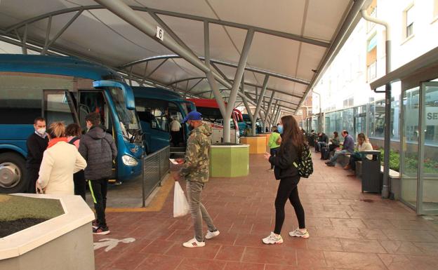 La Junta aguarda la respuesta de Ábalos a sus propuestas de más protección en los viajes a Madrid