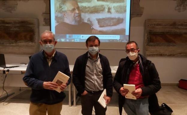 El mundo visual de Tomás Salvador González en diecisiete capítulos