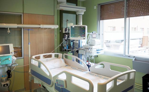 Sacyl aumentó en 28 sus camas de UCI en Valladolid sin contratar más médicos