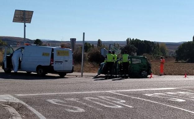 Una mujer fallecida y un hombre herido grave tras una colisión en la provincia de Soria