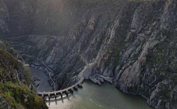 Sale a licitación la construcción de un mirador sobre la presa de Aldeadávila