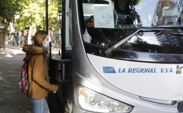 El autobús universitario a Valladolid se reforzará en las horas de más uso