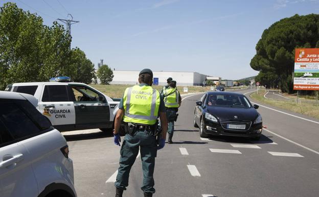 La Junta prorroga el cierre perimetral de Pedrajas y levanta el de Íscar