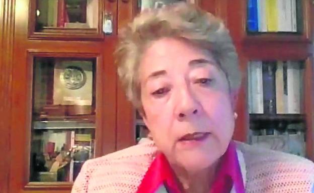 Araceli Mangas: «La España vacía no es la de los pueblos, es la de los políticos»