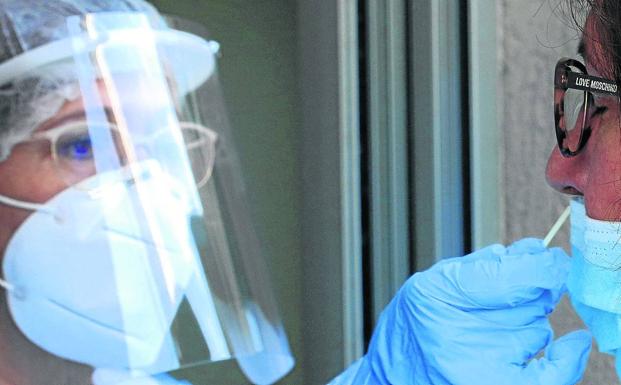 El Hospital de Segovia habilita el ala izquierda de la cuarta planta por el aumento de ingresos por covid