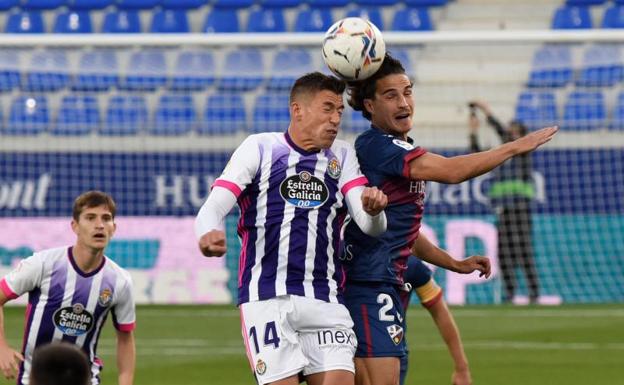 El Huesca-Real Valladolid, en imágenes