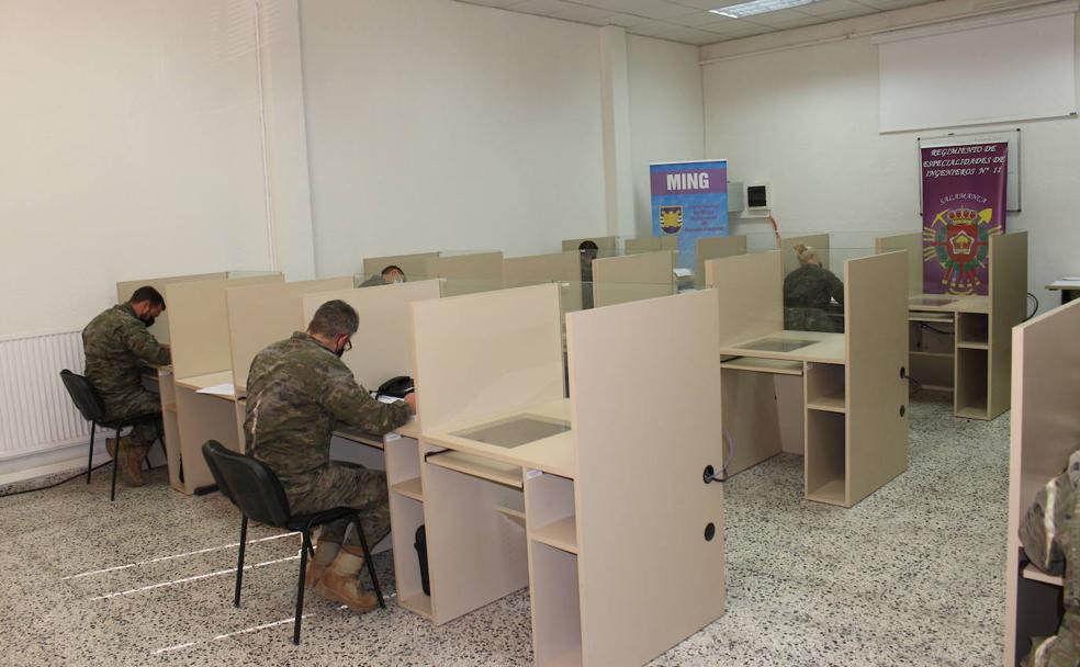 Una treintena de militares rastrean positivos desde el baluarte de Salamanca