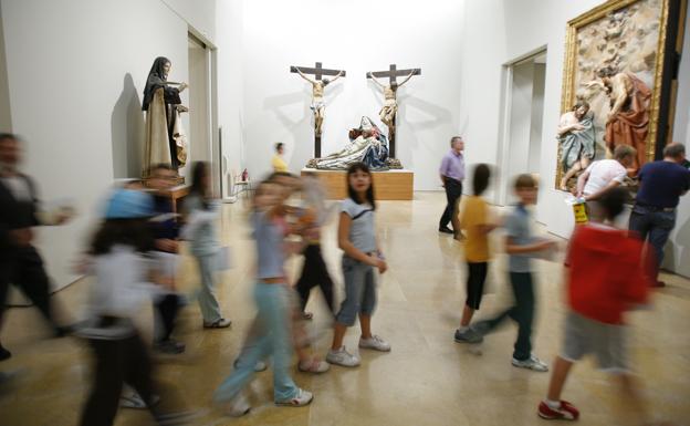 El Museo de Escultura abre sede en las pantallas de los escolares