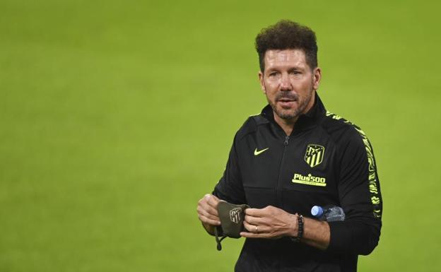 Simeone: «Mi asignatura pendiente es mejorar al club y competir»