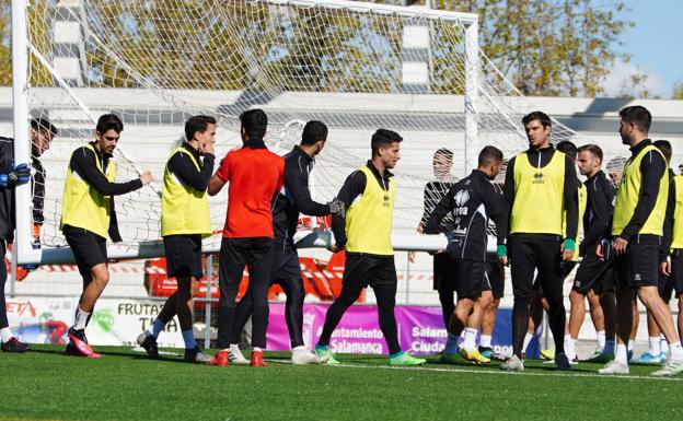 Más de 2.600 km en apenas cuatro días para Unionistas CF recorriendo España de Sur a Norte