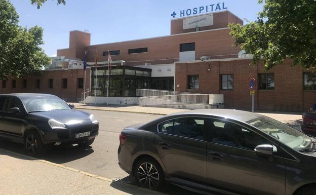 Sanidad suspende las visitas y el acompañamiento a pacientes en los tres hospitales de la provincia de Valladolid