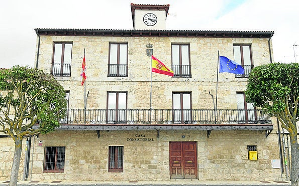 Villanubla: «Residencia temporal de santos y lugar de reposo de un almirante de Castilla»