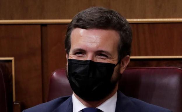 Casado, tres en uno