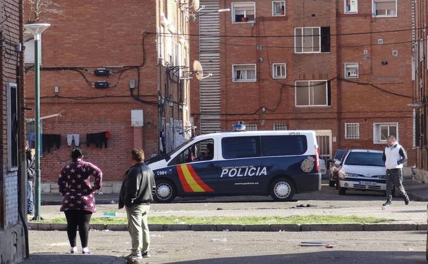 Piden diez años de cárcel por celebrar a tiros la Nochevieja con un subfusil en Valladolid