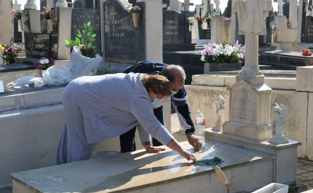 El Ayuntamiento de Valladolid no prevé aglomeraciones en los cementerios por el día de Todos los Santos