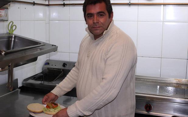 «El problema es que hay mucha competencia y pocos repartidores, por lo que los pedidos tardan»